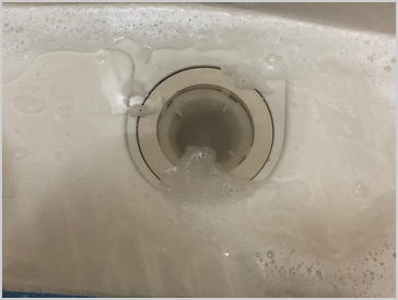 詰まったお風呂の様子 詰まったお風呂の様子